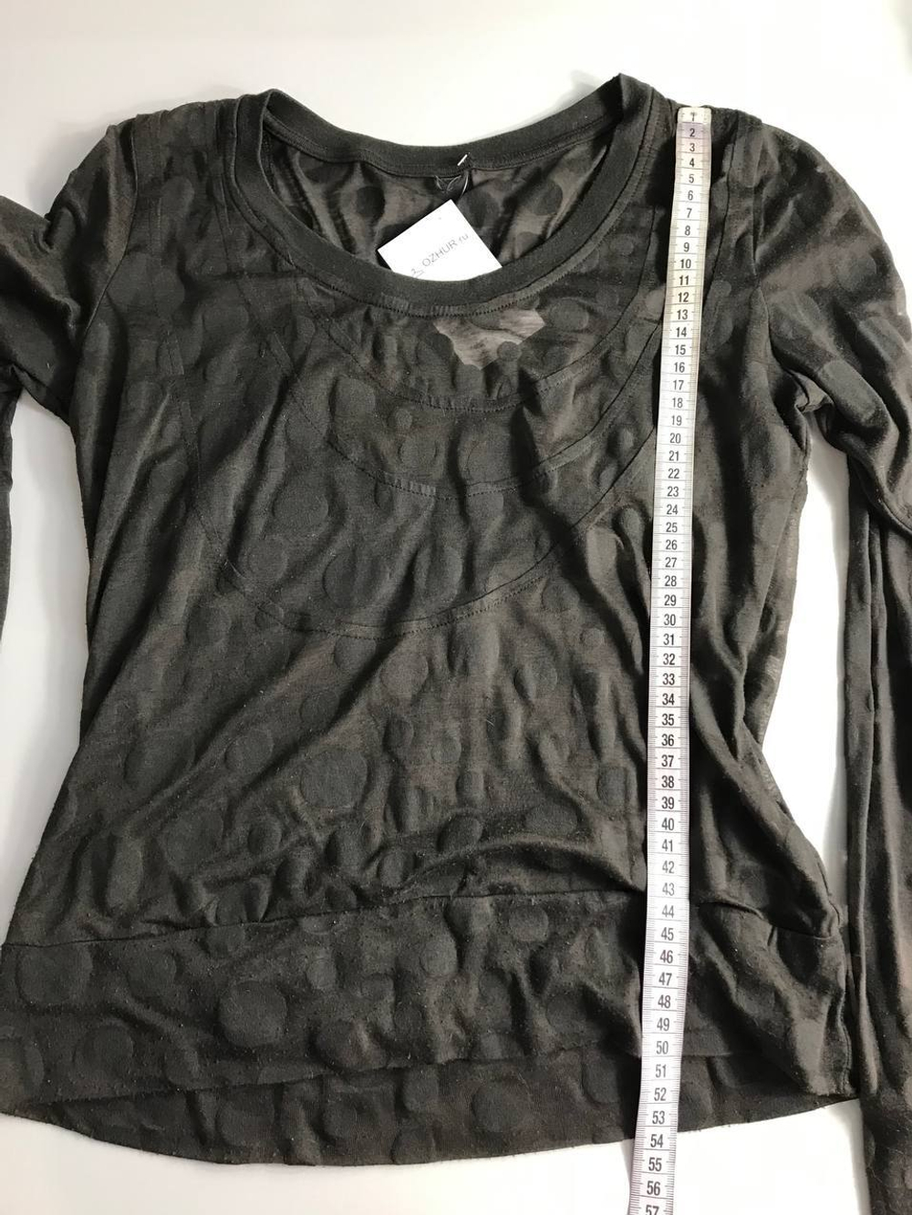 Лонг полупрозрачный, с интересными кружками на ткани 44-46 размер