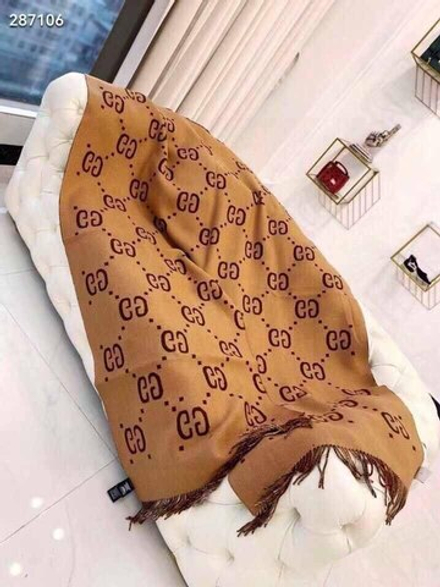 Палантин Gucci