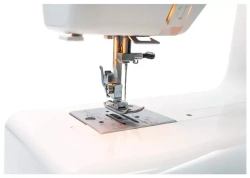 Швейная машина Janome Legend LE15