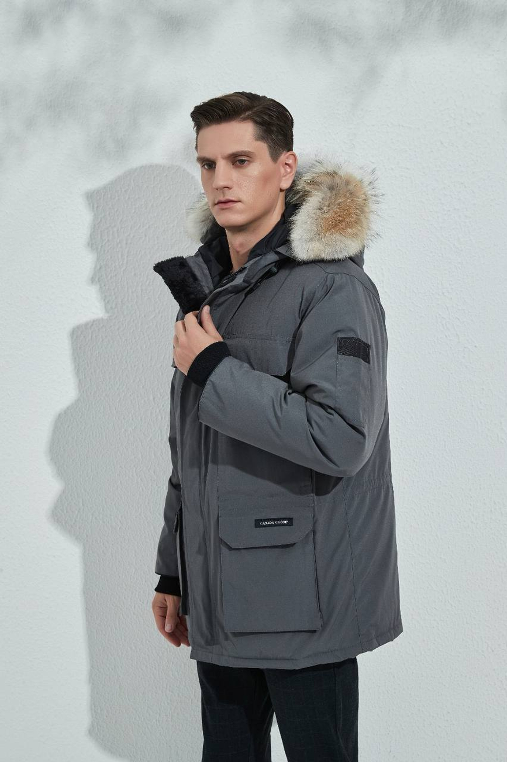 Серая пуховая парка Expedition Canada Goose премиум класса