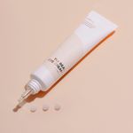 Омолаживающий крем для глаз с лизатом бифидобактерий IsNtree  TW-Real Eye Cream 50 мл