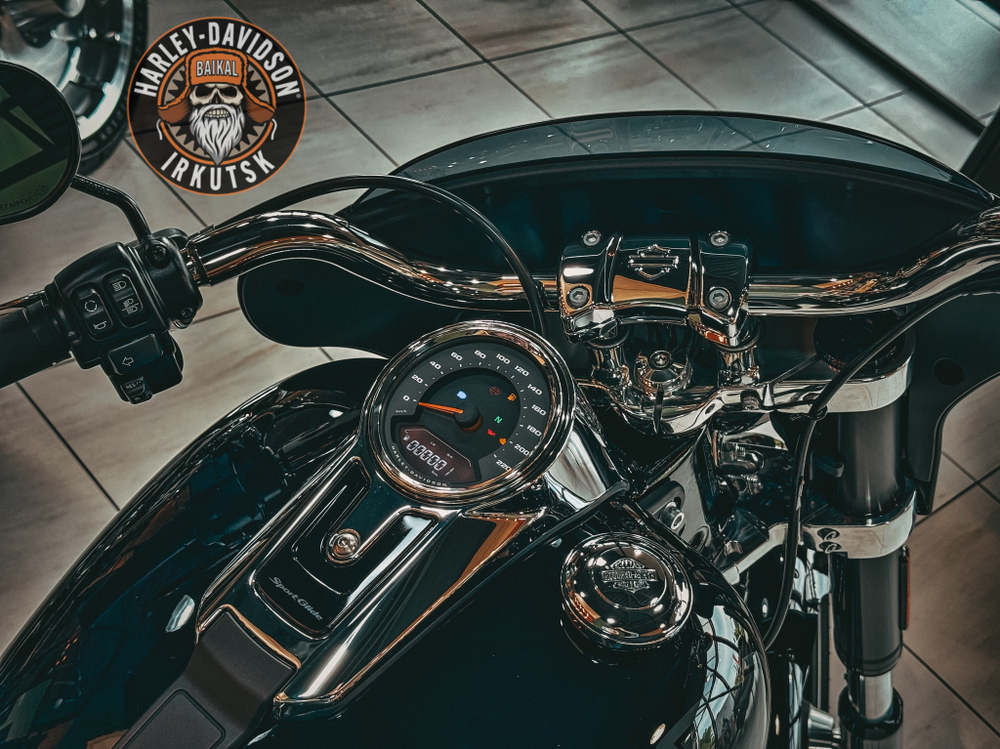 Новый мотоцикл Harley-Davidson® Sport Glide™