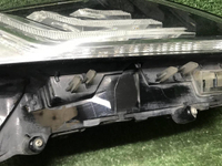Битая Фара правая Toyota Camry xv70 (20-нв) LED