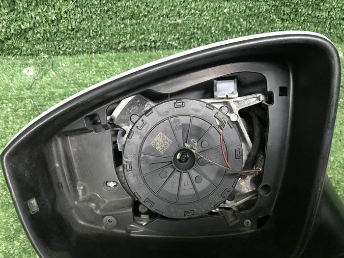 Зеркало левое VW Tiguan 2 (2016-н.в.) 13 контактов