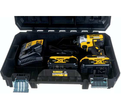 DeWALT дрель-шуруповерт DCF887P2