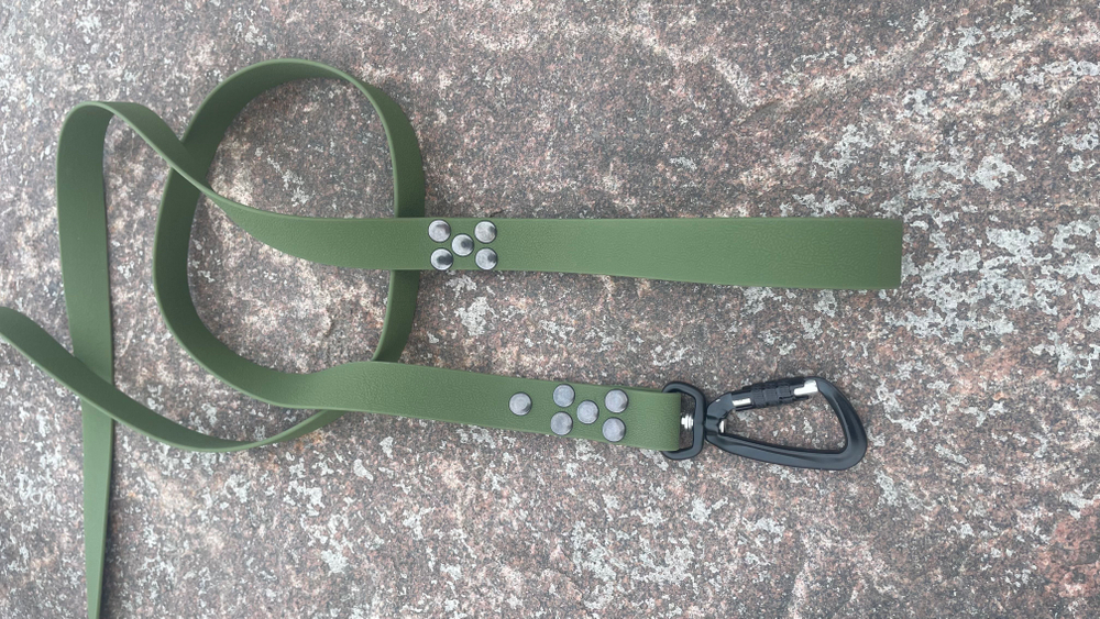 Мощный поводок для мускулистых собак, 25 мм , авиационный карабин, 3 м, зеленая олива теснение под кожу