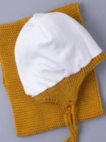 Шапка вязаная для мальчика на завязках и снуд