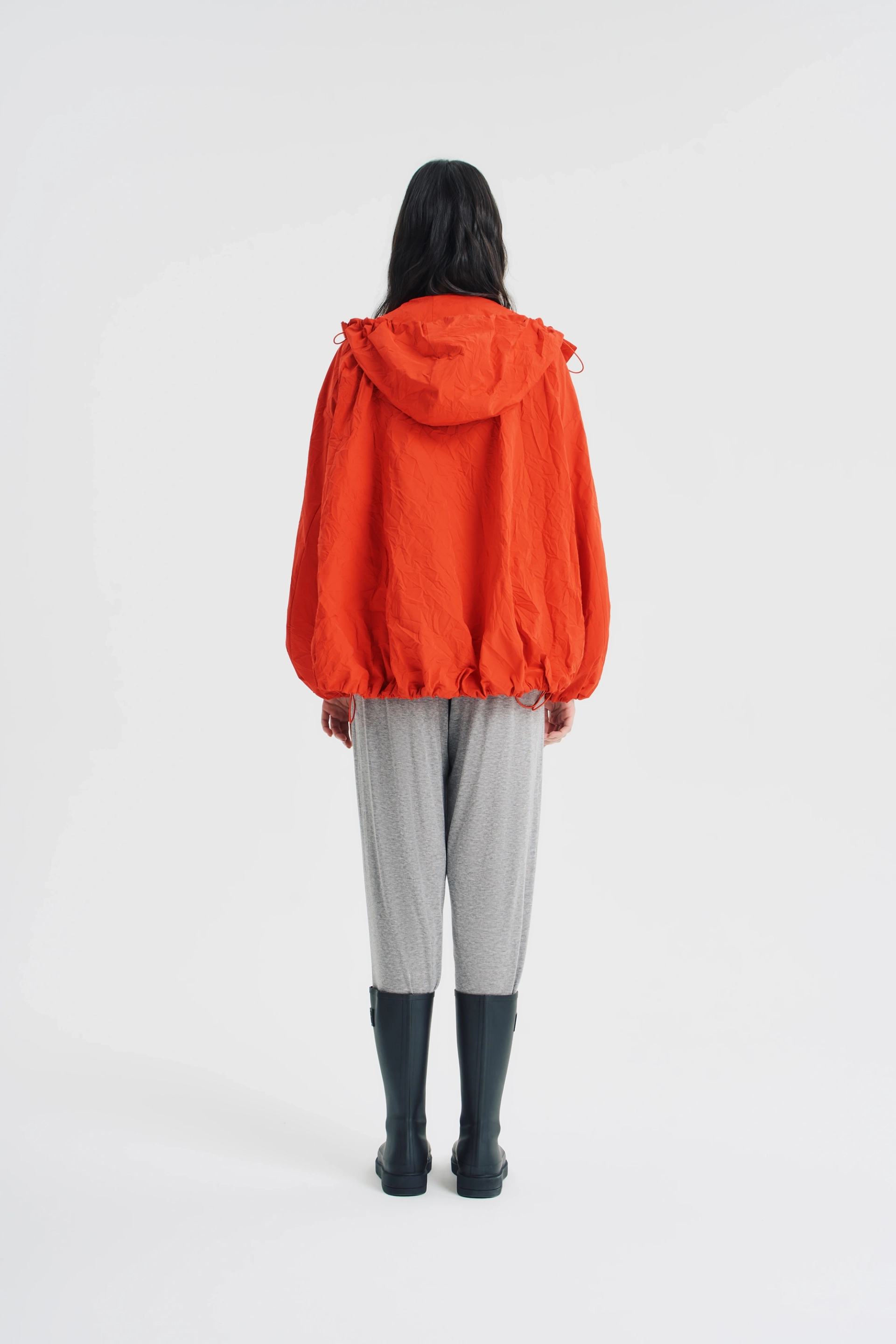 Куртка из жатой плащёвки