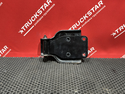 Кронштейн спойлера верхнего 2023г.