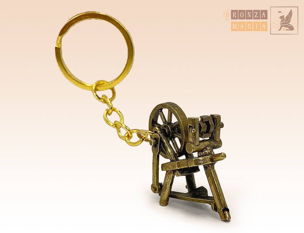 брелок Прялка