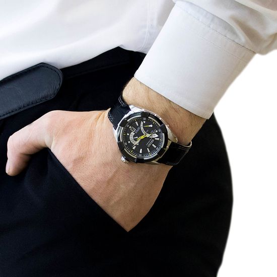 Мужские японские наручные часы Seiko SRH015P2