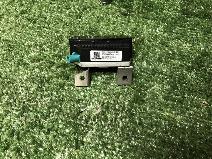 Усилитель антенны Changan Uni-K (2020-н.в.)