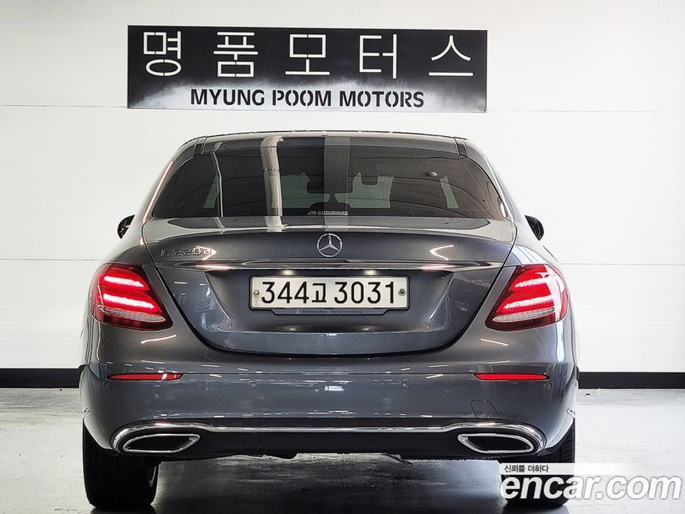 Mercedes-Benz E-Class W213 E220d Exclusive (11.2019)