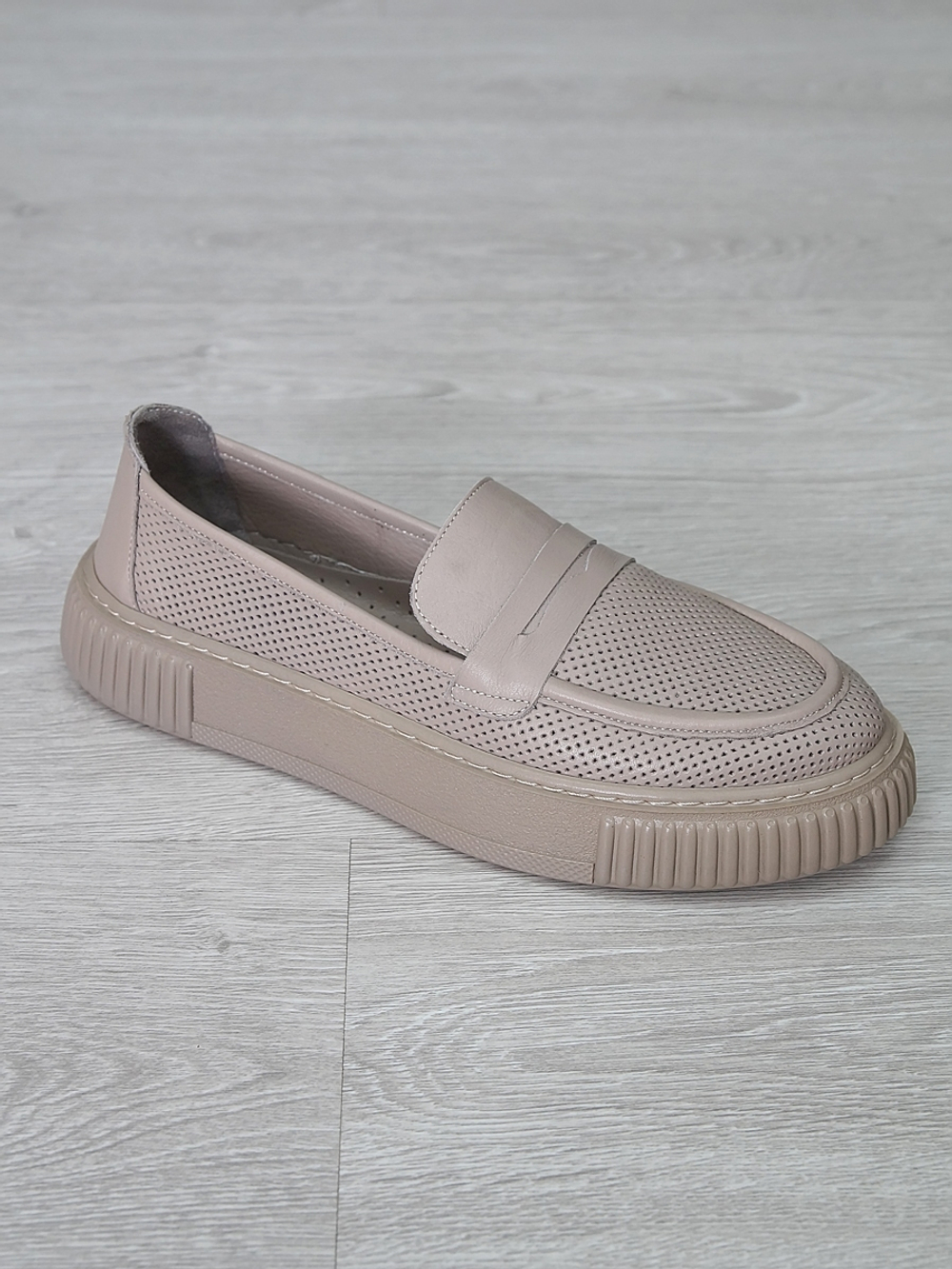 Туфли женские летние LIANREZA 06100\600-10