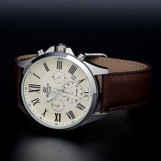 Наручные часы Casio Edifice EFV-500L-7AVUEF