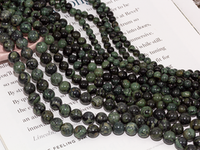 Нить бусин из яшмы 10,5мм