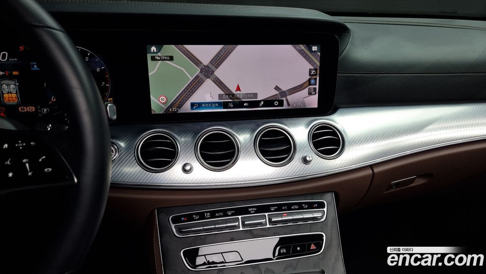 Mercedes-Benz E-Class W213 E350 4MATIC Avangarde (03.2021)