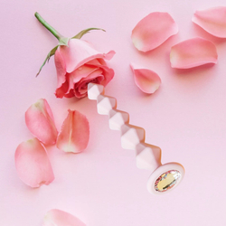 Розовая анальная цепочка с кристаллом Buddy - 17,7 см.