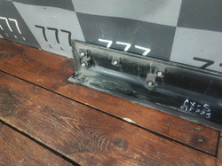 Накладка двери передней левой Mazda CX-5 2 (KF) 17-нв Б/У Оригинал KB7W51RB1