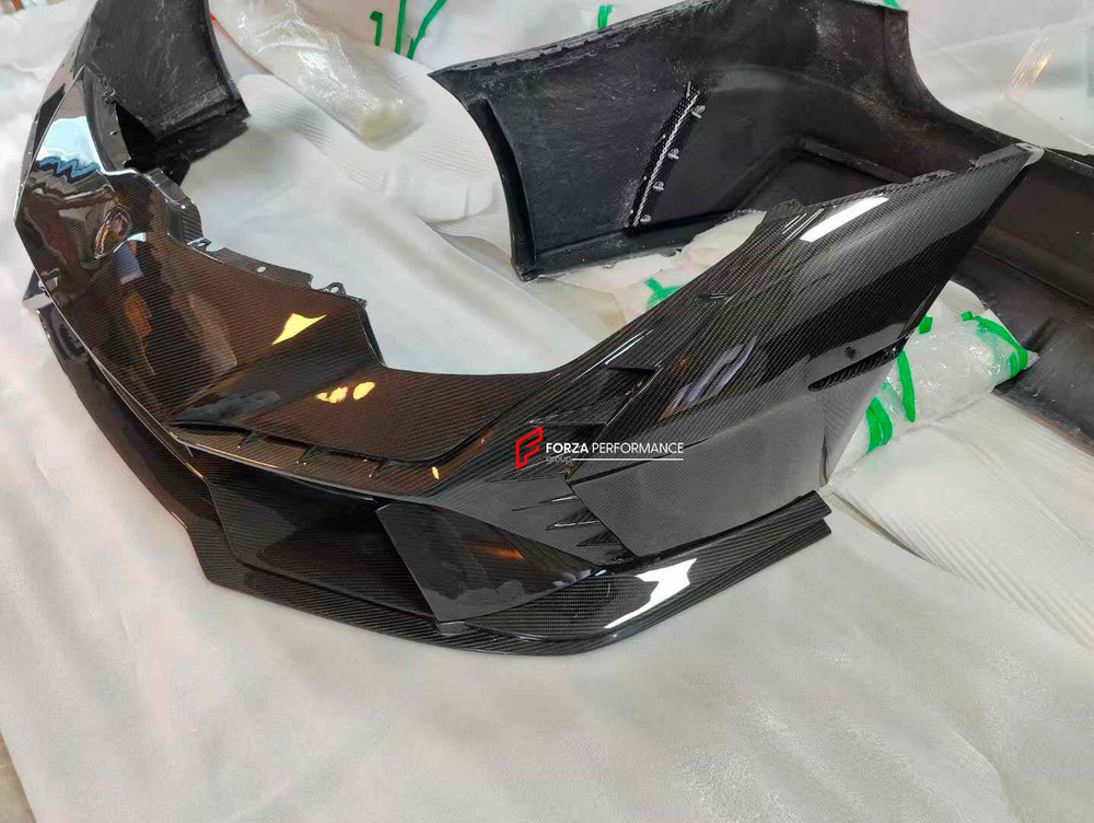 Передний бампер и капот для переделки Lamborghini Huracan в стиль Tecnica Ламборгини Хуракан