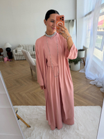 Костюм с удлиненным кардиганом персиковый