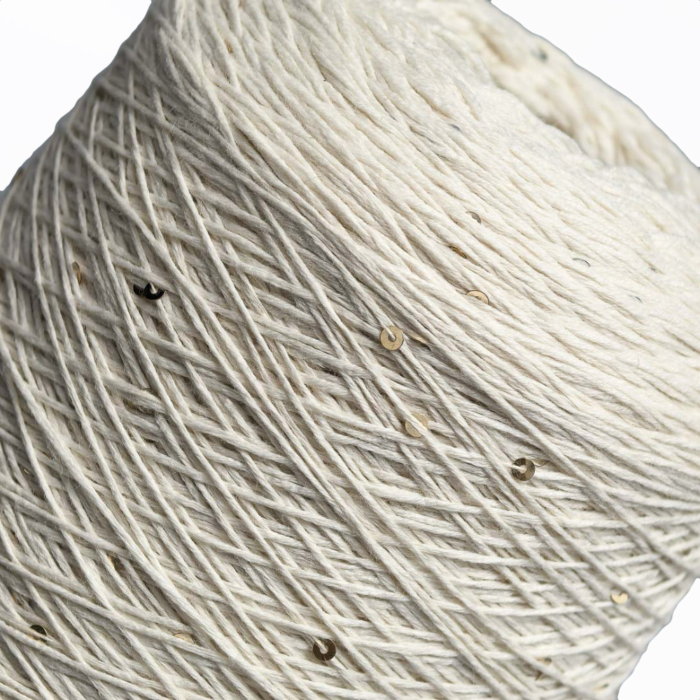 Бобинная пряжа Mirage (01)