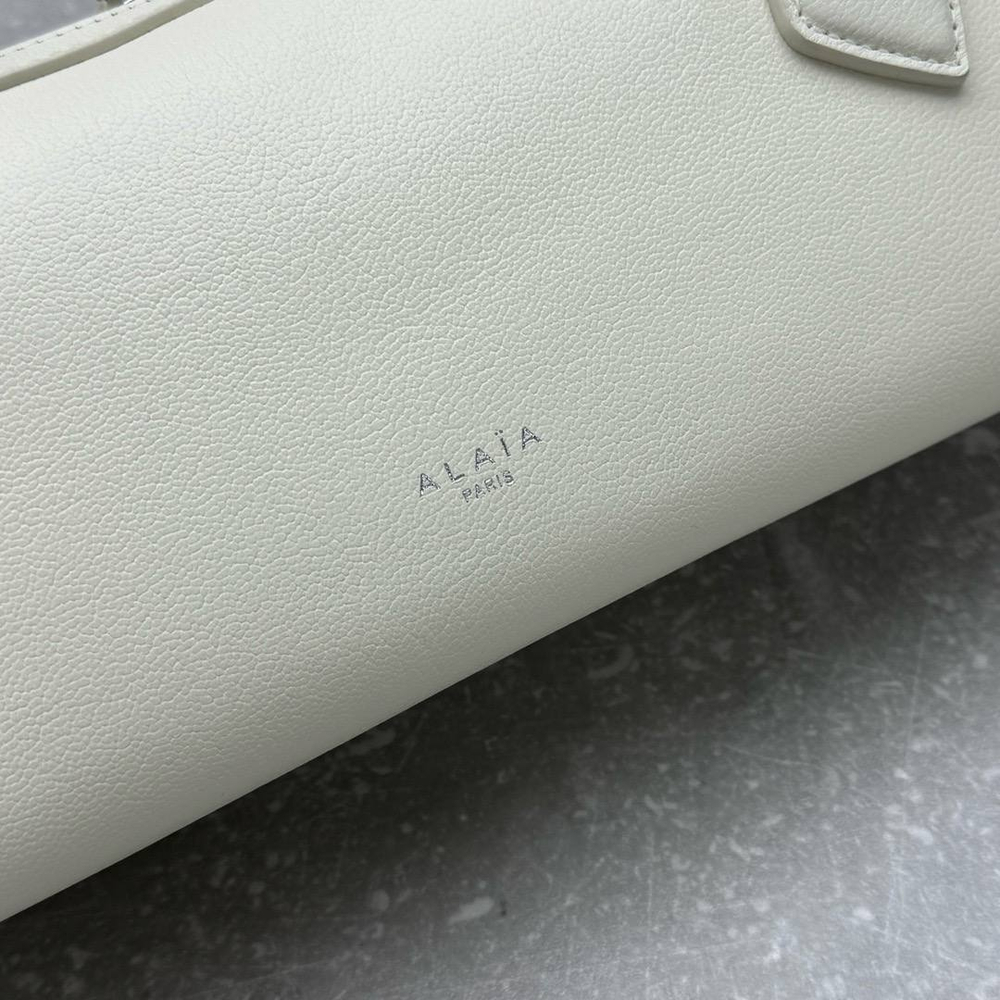 Сумка Alaia
