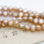 Жемчуг, цвет розовый, размер около 6-7*5,5-6 мм, цена за нить 34 см (около 62 шт)