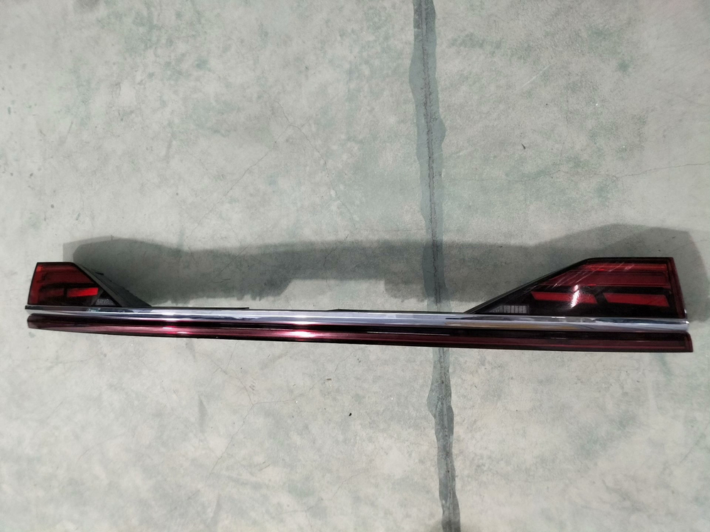 Задние OLED фонари Audi A8L D5 оригинал