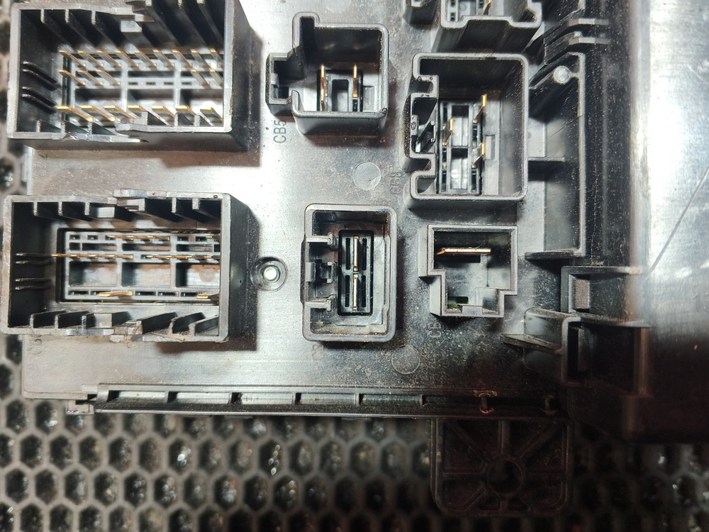 Блок предохранителей