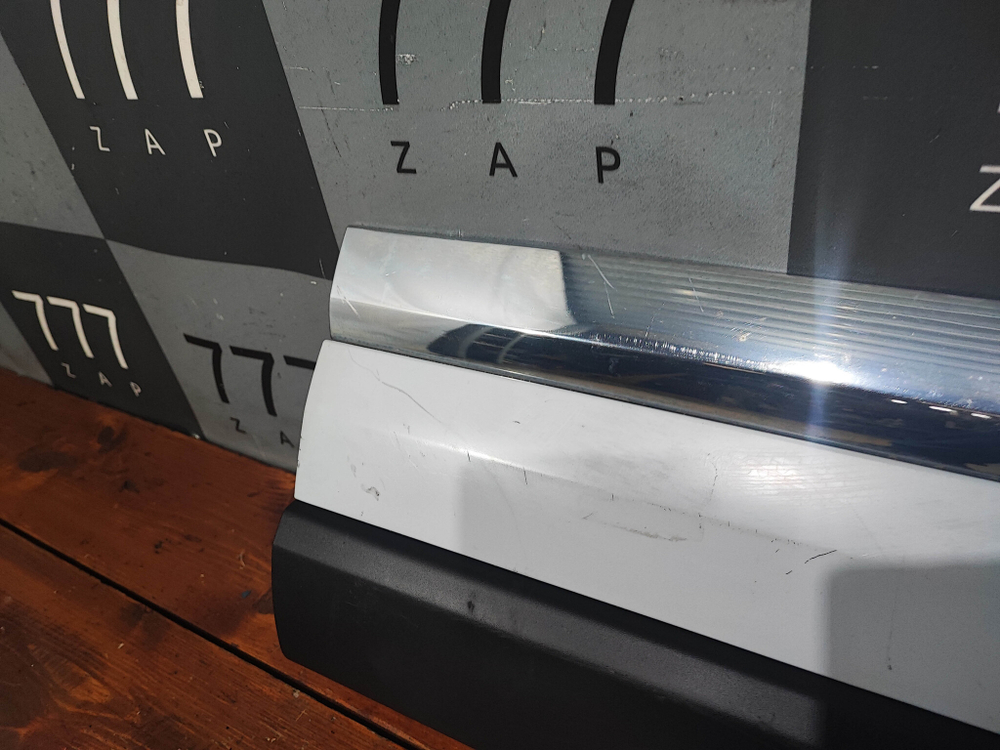 Накладка двери передней правой Chery Tiggo 8 Pro Новая Оригинал 609000052AA