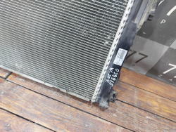 Радиатор двигателя Mercedes E (W212) C (W204) Б/У Оригинал A0995002703