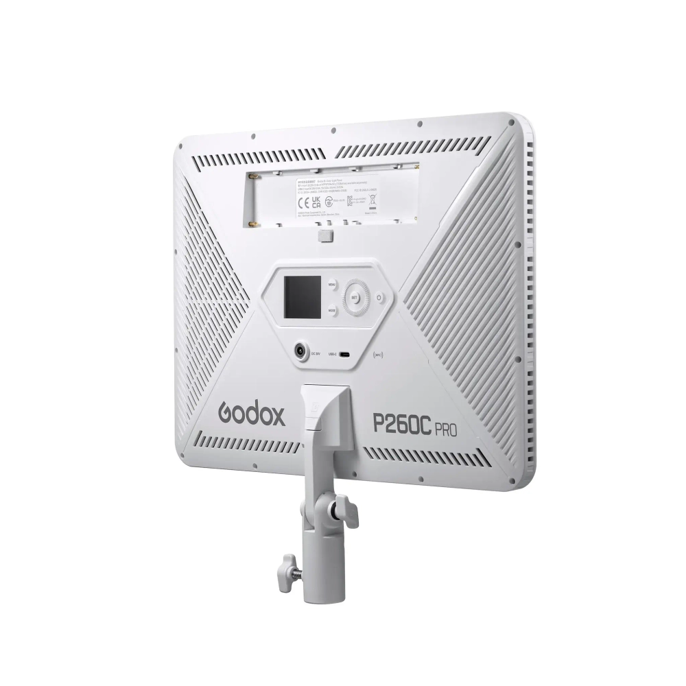 Осветитель светодиодный Godox P260C Pro