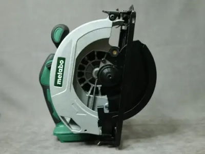 Циркулярная пила аккумуляторная 165/18V, 5000 об.мин/Пила циркулярная дисковая (18 вольт, 165 мм) аккумуляторная 2 акб