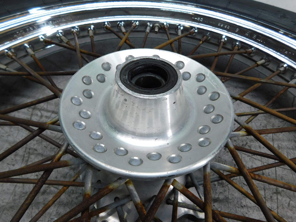 Колесо переднее Honda Steed 400 NC26