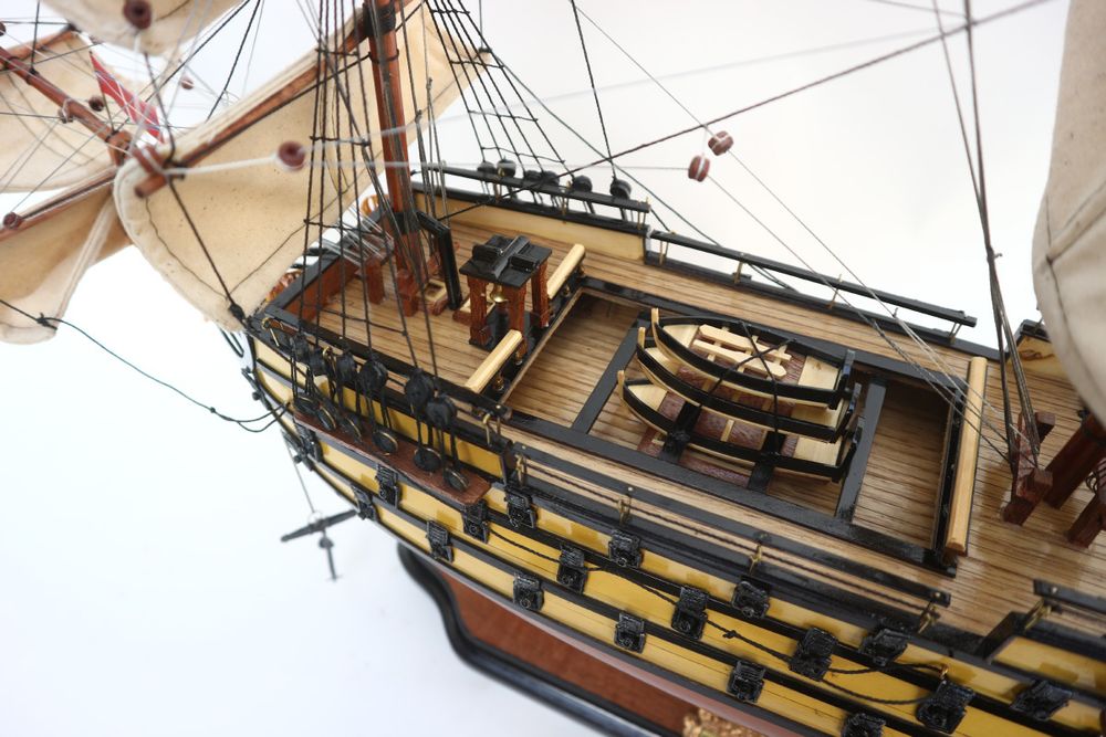 Van Der Heijden Модель парусника Трёхъ Иерархов, Россия