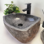 Раковина из речного камня RS-63485 (44*36*16) 0122