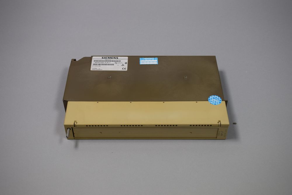 SIEMENS 6ES5420-7LA11