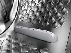 Стиральная машина AEG LFR73944QE