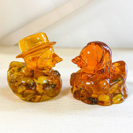 Уточки жених и невеста