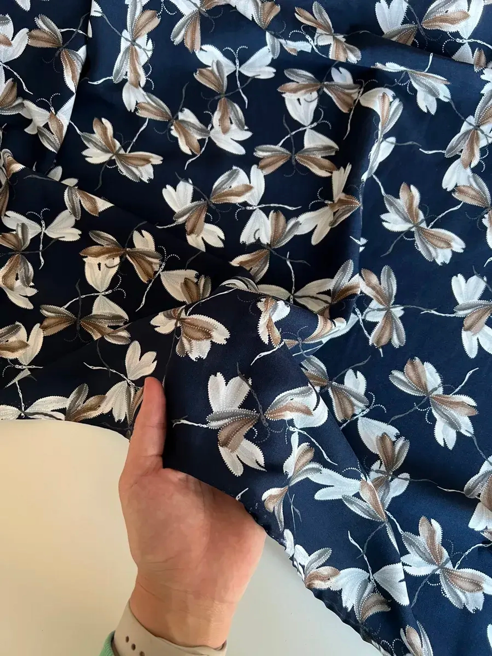 Ткань штапель для шитья 2,4 м плательная вискоза