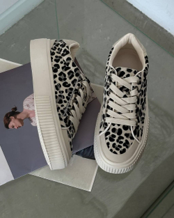 Кеды из эко замши