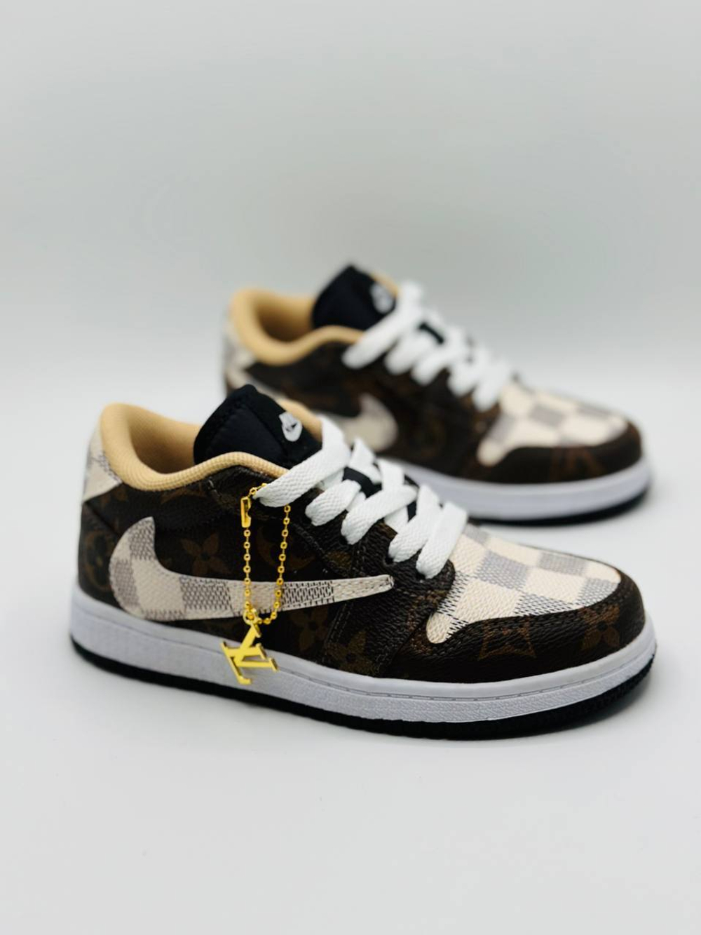 Кроссовки для мальчиков Louis Vuitton x Nike Air Force 1