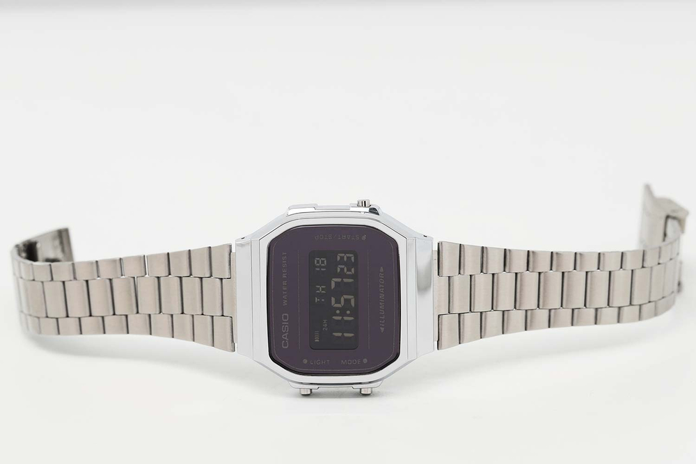 Часы Casio A-168WEM-1E