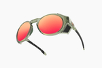 Спортивные очки Demetz Sky-Track / Crystal Green / Matt Black Grey Mirror Red Cat.4