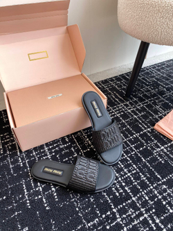 Miu Miu Slide (2 colors)