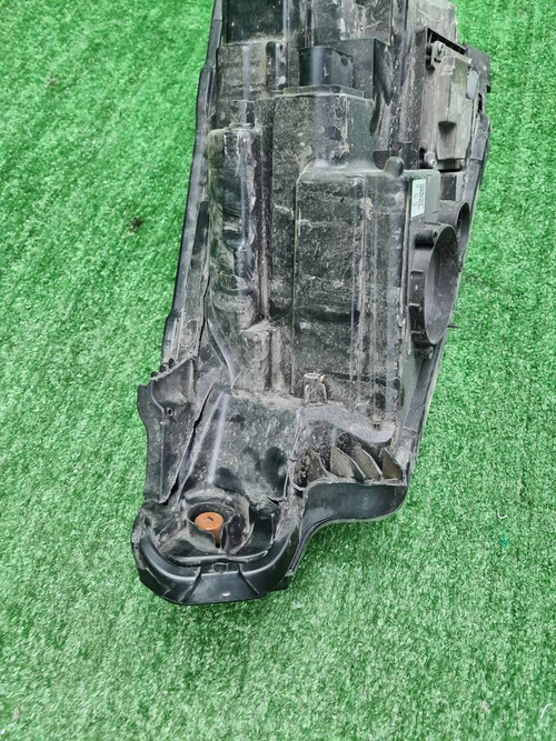 Битая Фара правая Chery Tiggo 7 Pro (20-нв) LED