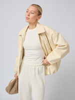 Бомбер утепленный с металлической молнией