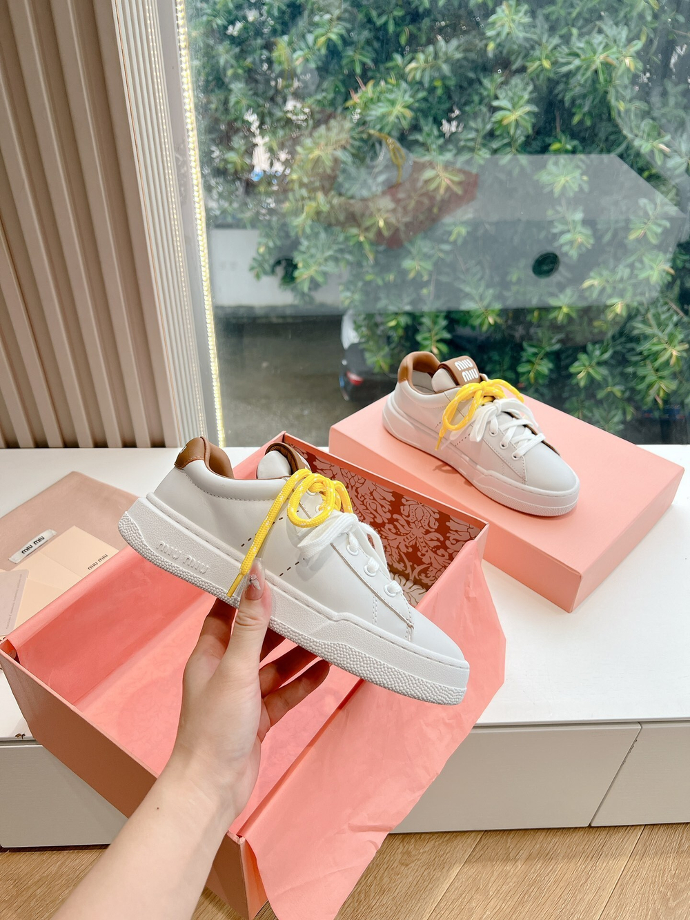Miu Miu Sneaker