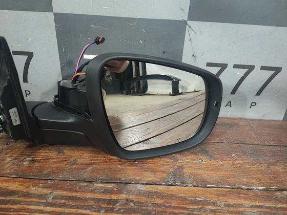 Зеркало правое 8 pin Chery Tiggo 7 Pro 20-нв Б/У Оригинал 601000688AA